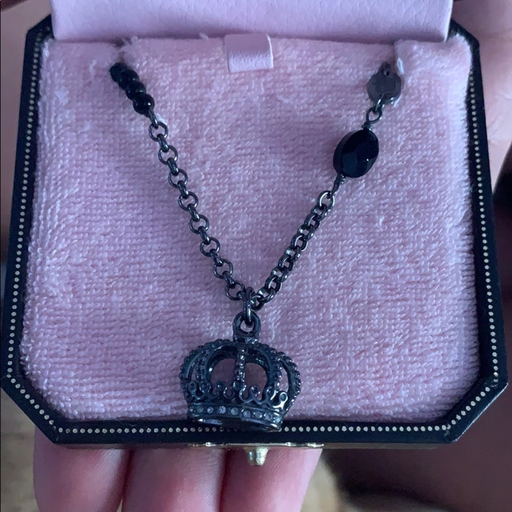 Juicy couture black bead/crown chain necklace